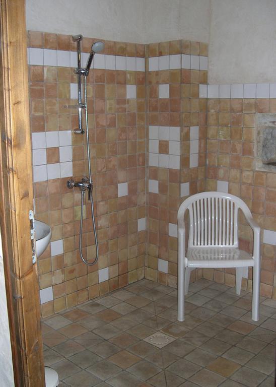 La Bergerie Bed & Breakfast Sainte-Eulalie-de-Cernon Ruang foto